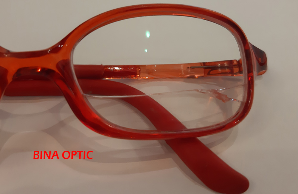 عینک بچه گانه نشکن